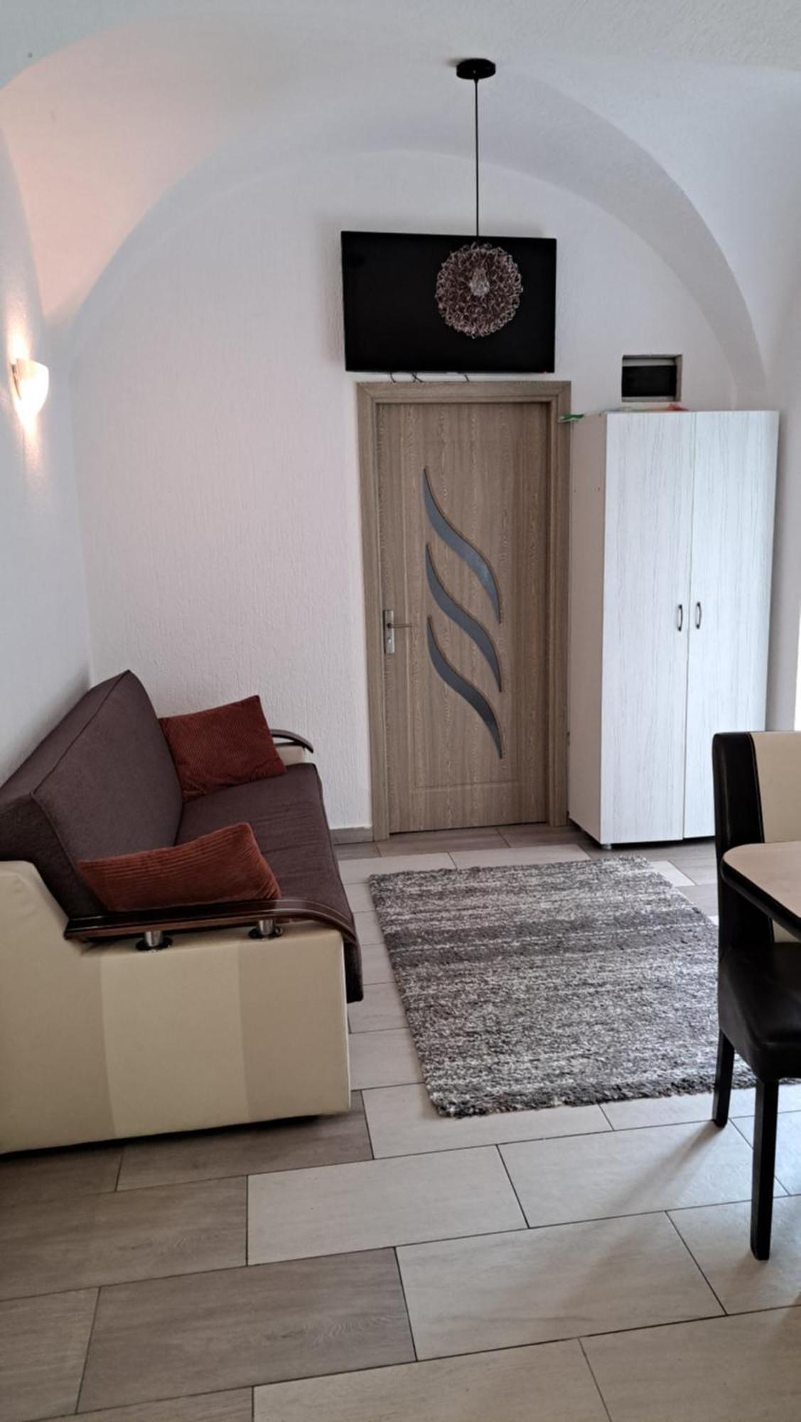 Apartament Central V&P Sibiu Exterior photo